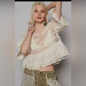 POL Cream Lace Blouse